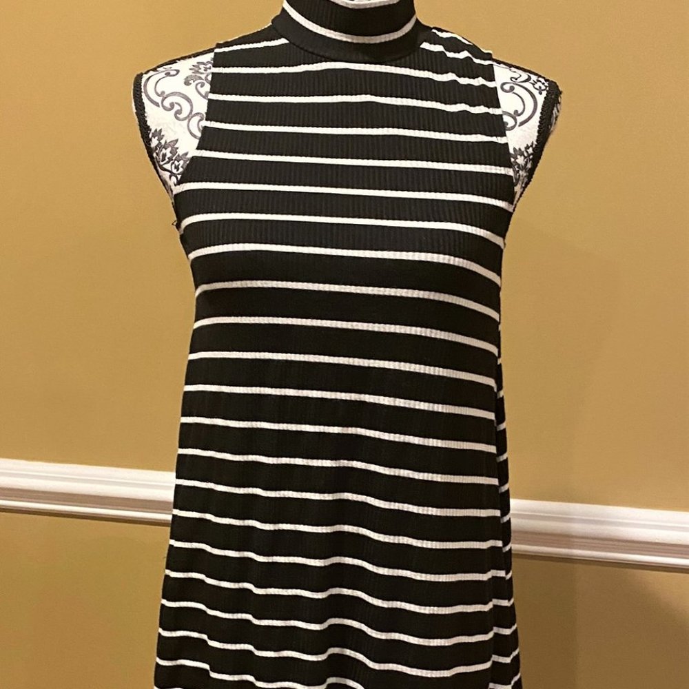 A. Byer Sleeveless Ribbed Stripe Knit Dress -Black